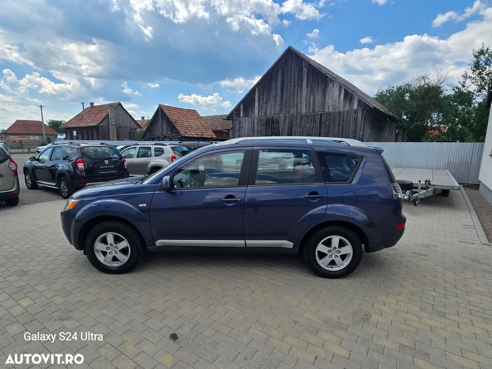 Mitsubishi Outlander 2.0 DI-D Intense - 27