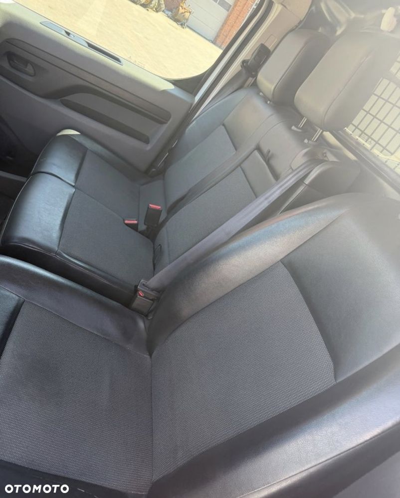 Toyota ProAce 1,5-l-D-4D L1 (6-Si.) - 15