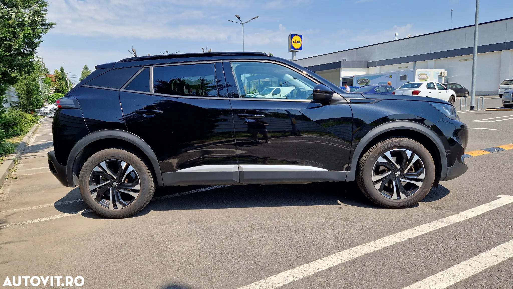 Peugeot 2008 1.5 BlueHDI EAT8 STT Allure Pack - 9