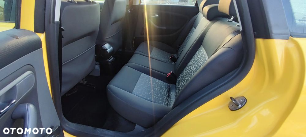 Seat Ibiza 1.2 12V Stylance - 24