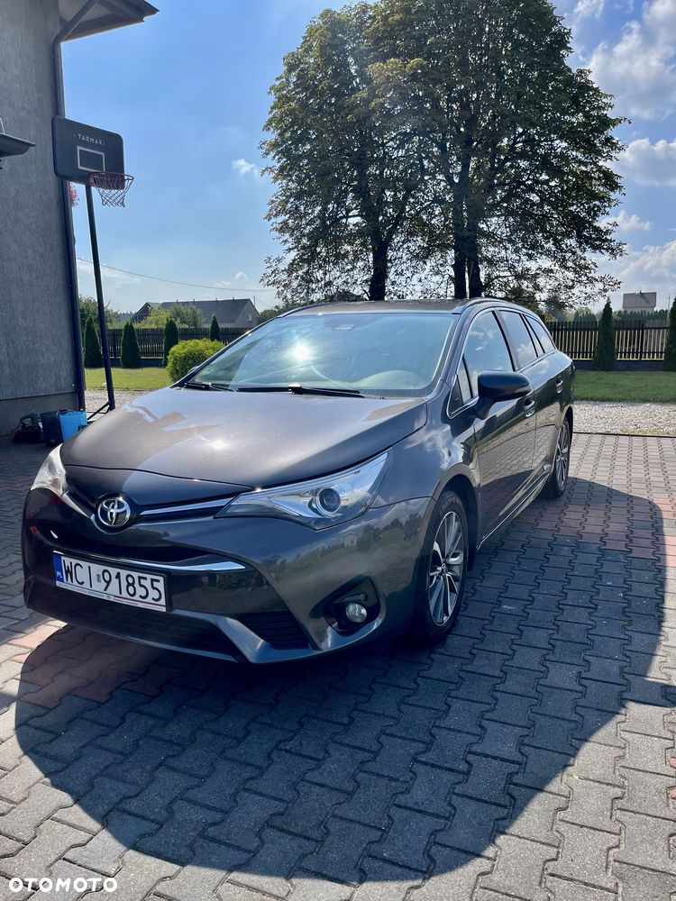 Toyota Avensis - 6