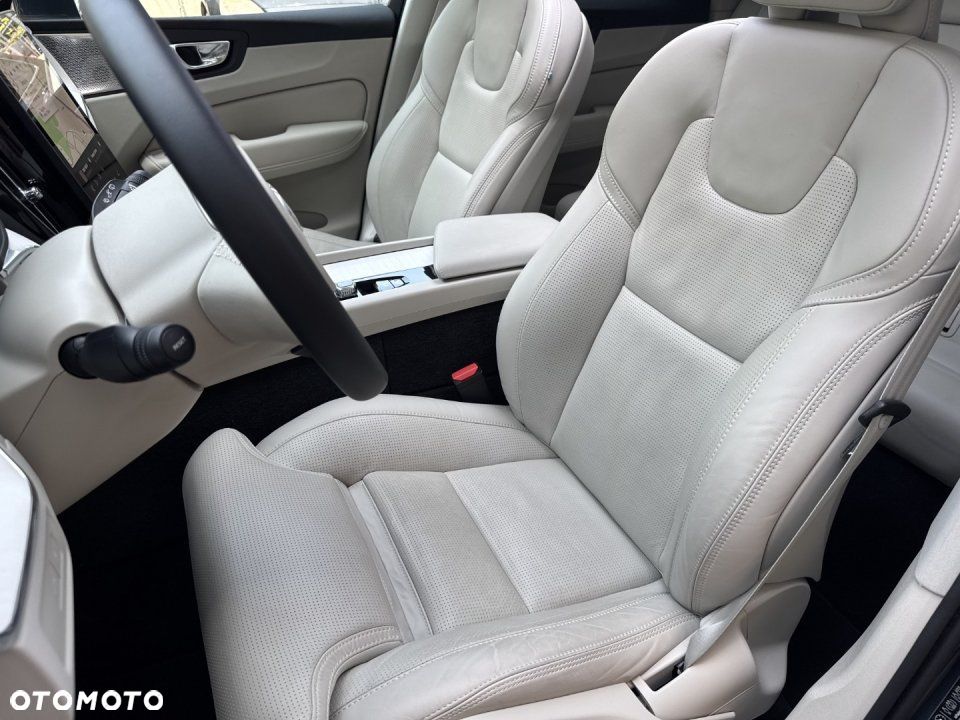 Volvo XC 60 - 20