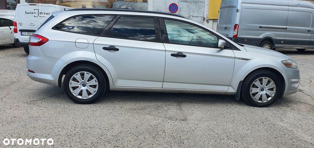 Ford Mondeo 2.0 TDCi Platinium X Plus (Titanium) - 9