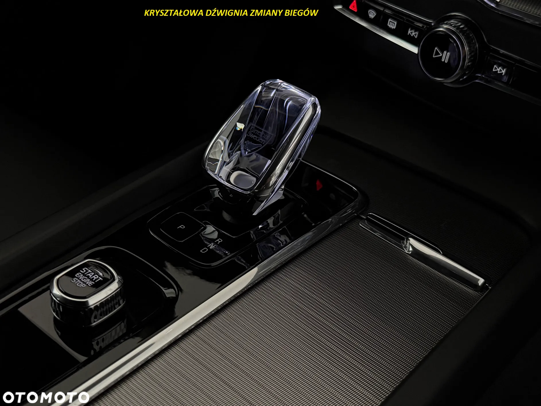 Volvo XC 60 B4 D AWD Plus Dark - 15