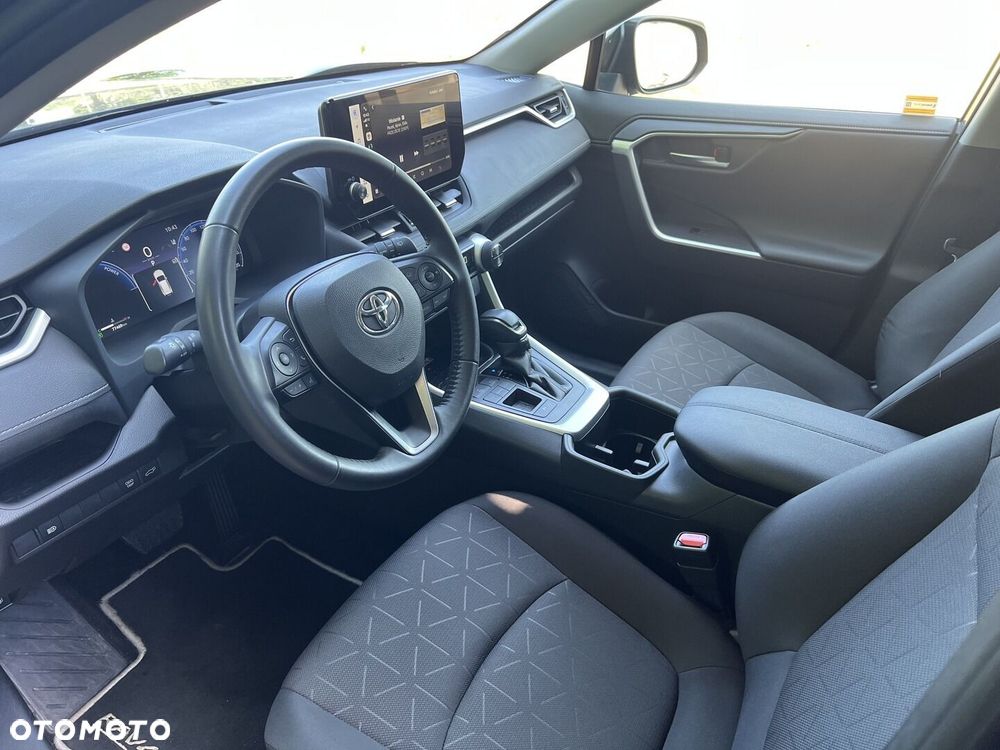 Toyota RAV4 - 15