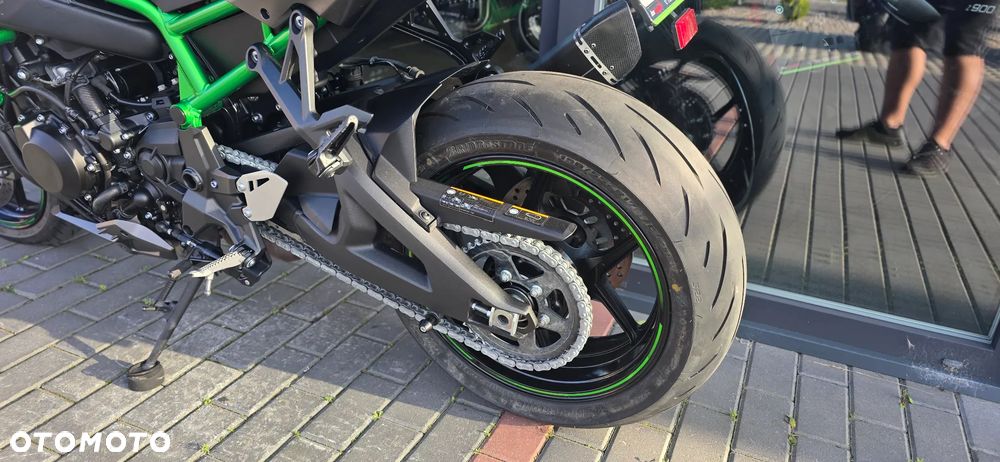 Kawasaki Z - 35