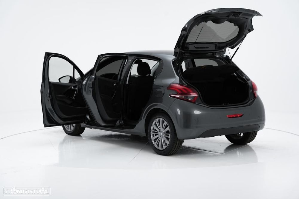 Peugeot 208 1.6 BlueHDi Style - 5