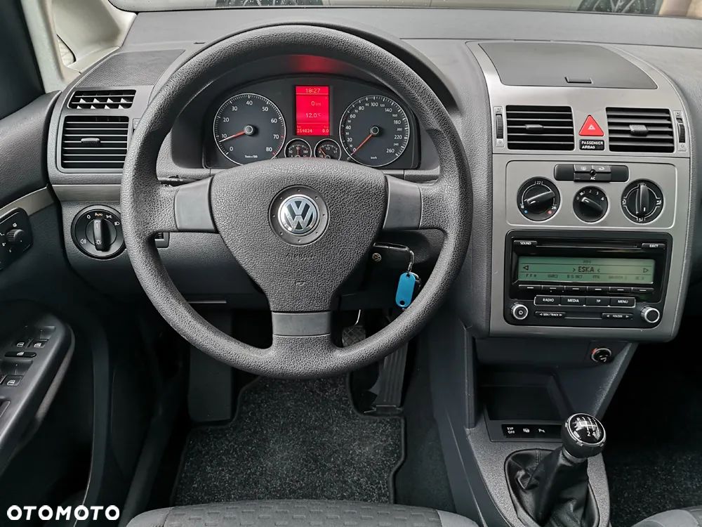 Volkswagen Touran 1.4 TSI Trendline - 15