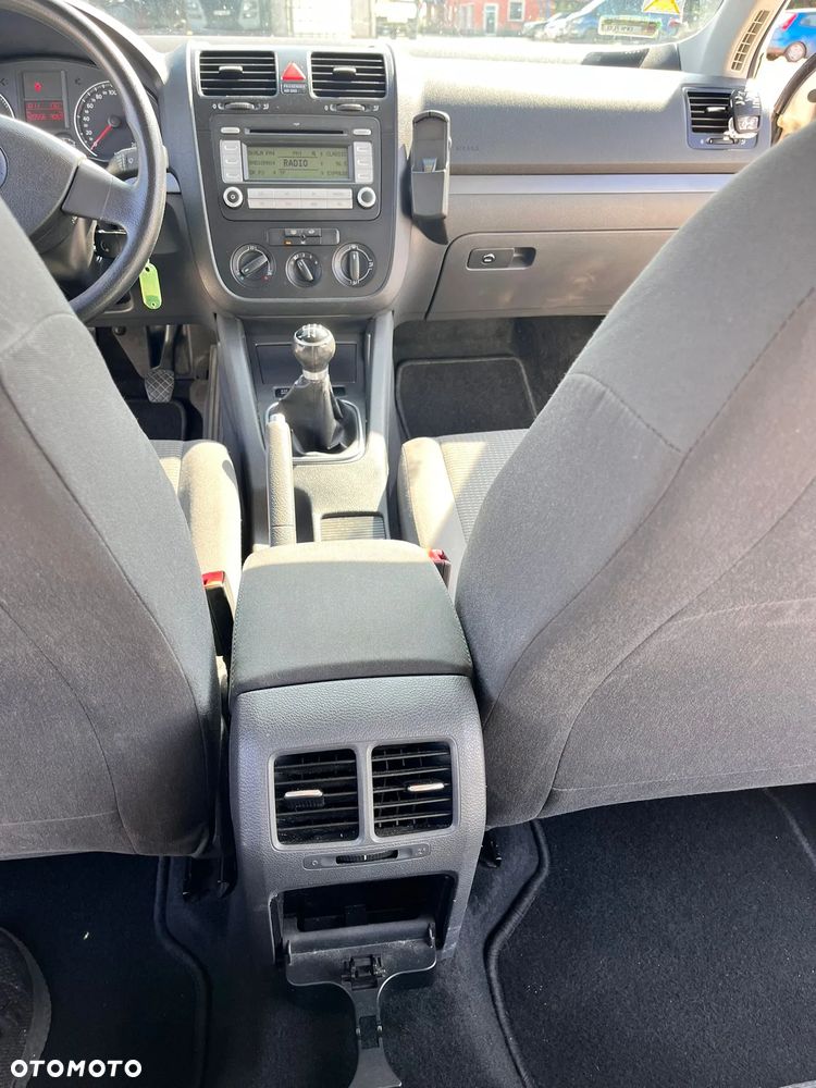 Volkswagen Golf V 1.9 TDI Trendline - 7