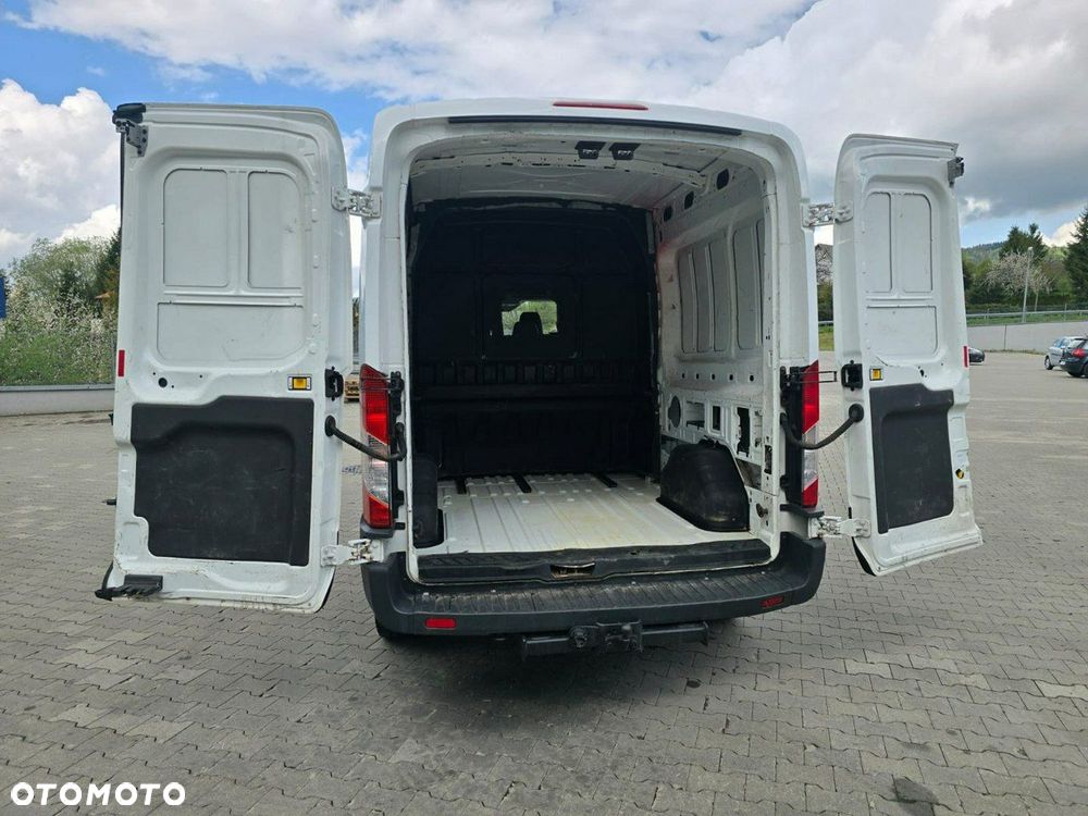 Ford Transit - 35