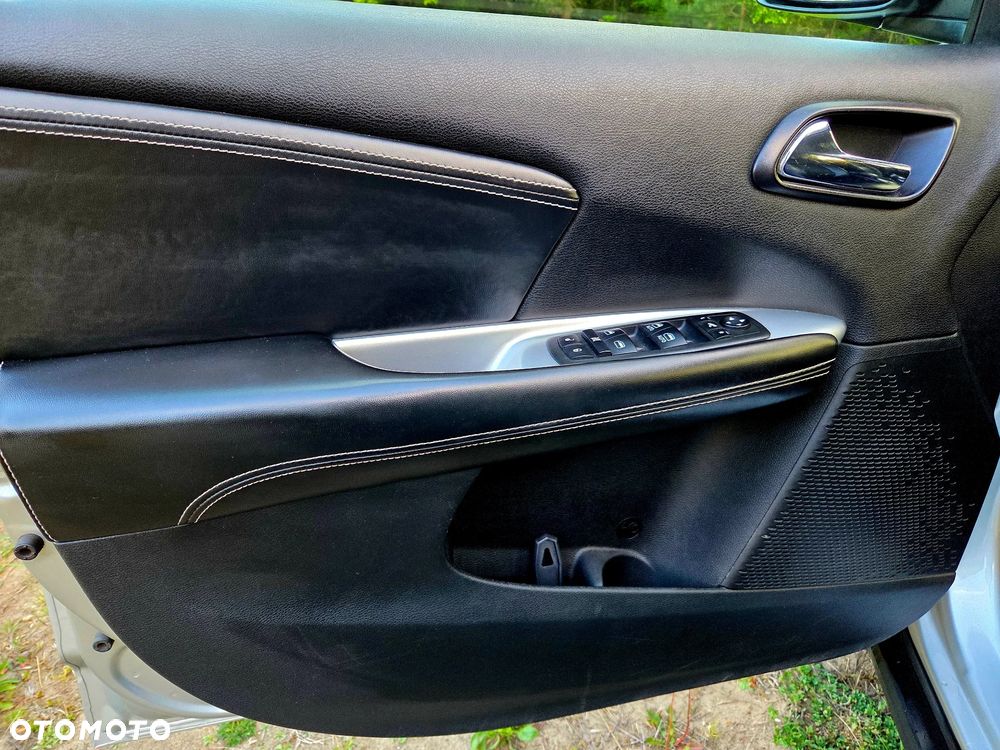 Fiat Freemont 2.0 Multijet 16V DPF Urban - 23