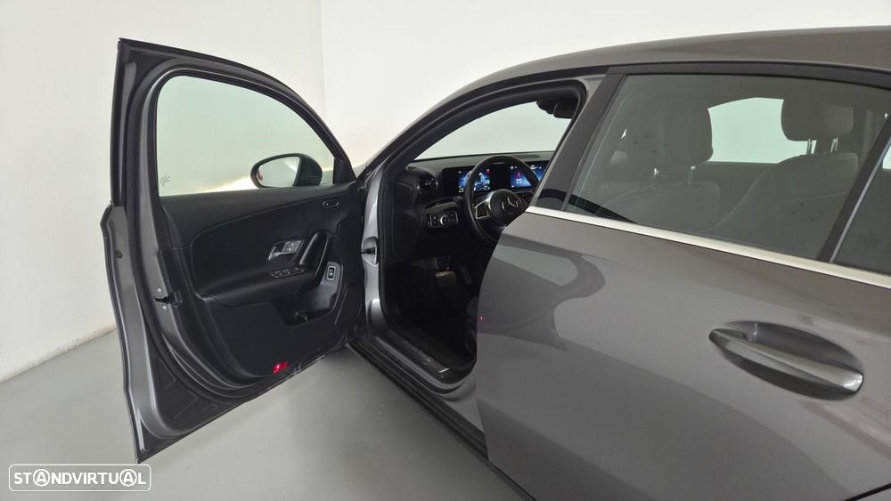 Mercedes-Benz A 250 e Style Plus - 22