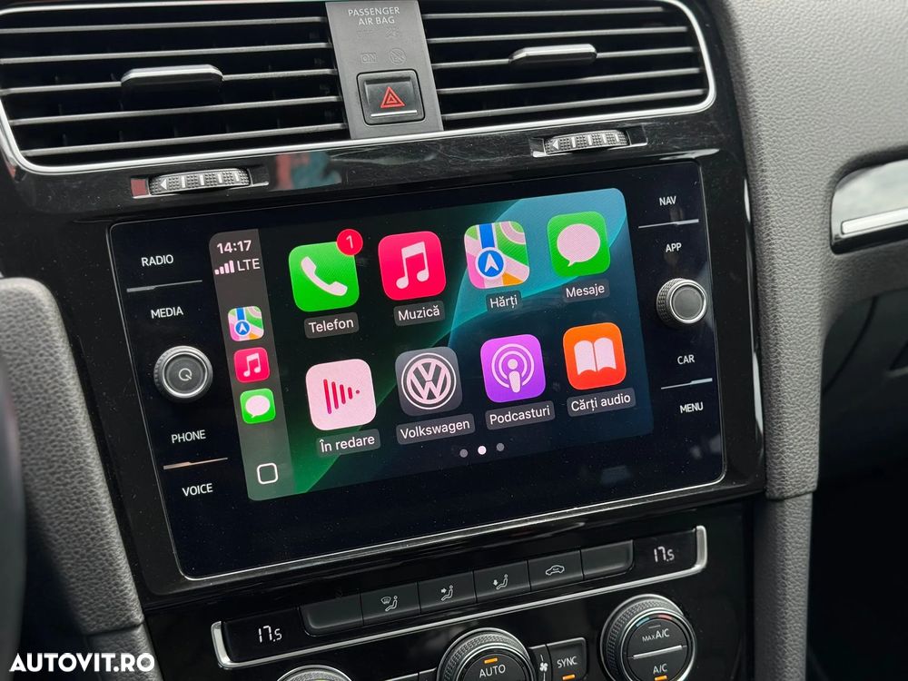 Volkswagen Golf - 36