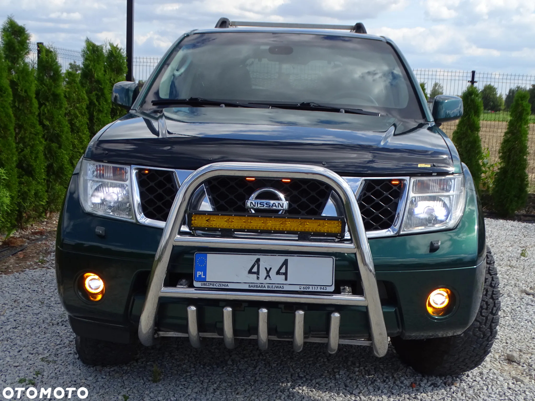 Nissan Pathfinder 2.5 DCi Elegance + - 22