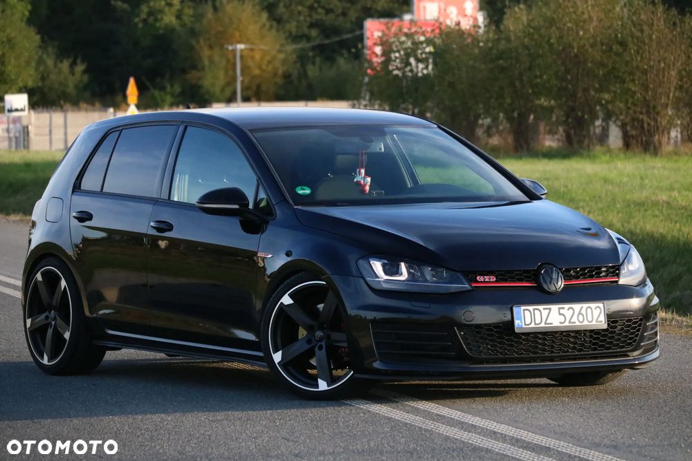Volkswagen Golf 2.0 TDI BMT GTD DSG - 17