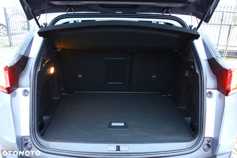 Peugeot 3008 BlueHDi 130 Stop & Start EAT8 Allure - 33