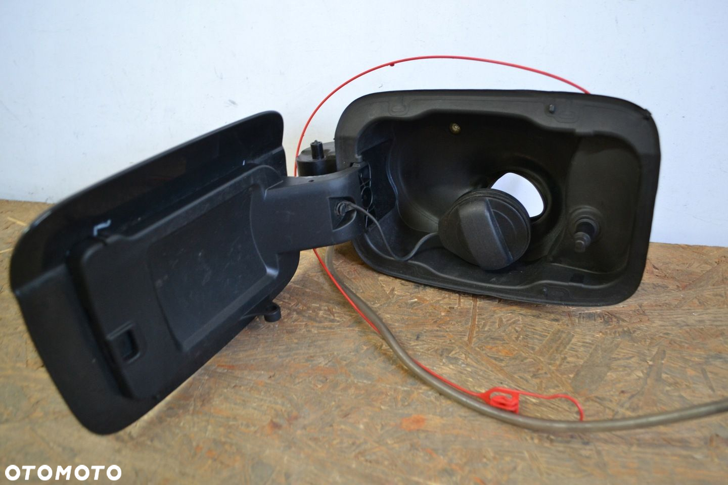 AUDI A7 KLAPKA WLEWU PALIWA 4G8809906B - 3