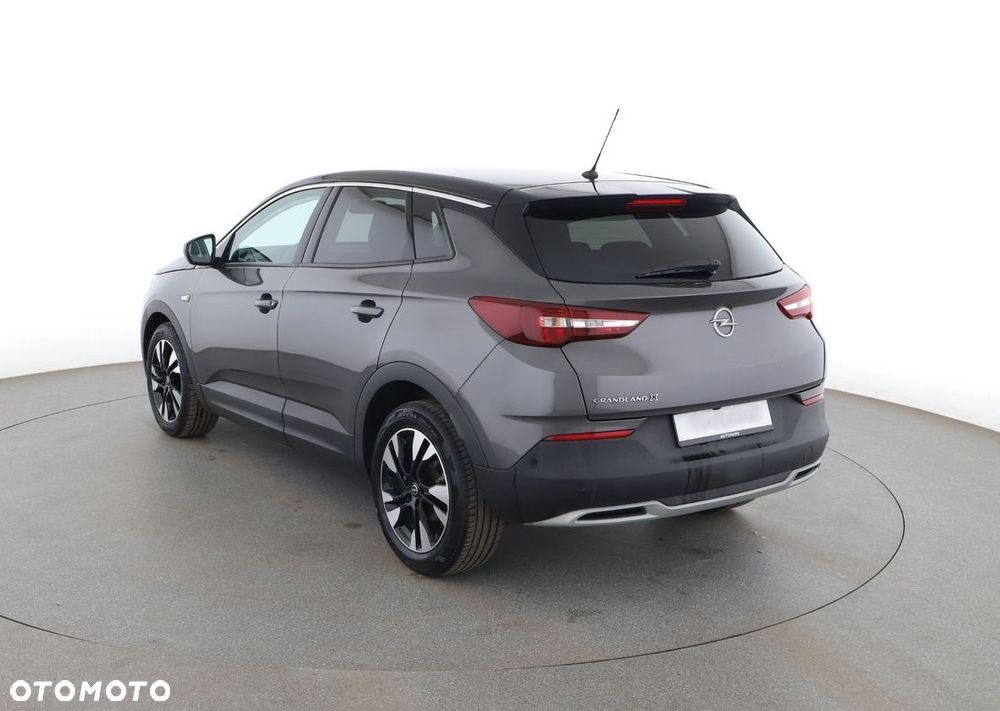 Opel Grandland X 1.2 T GPF Design Line S&S - 10