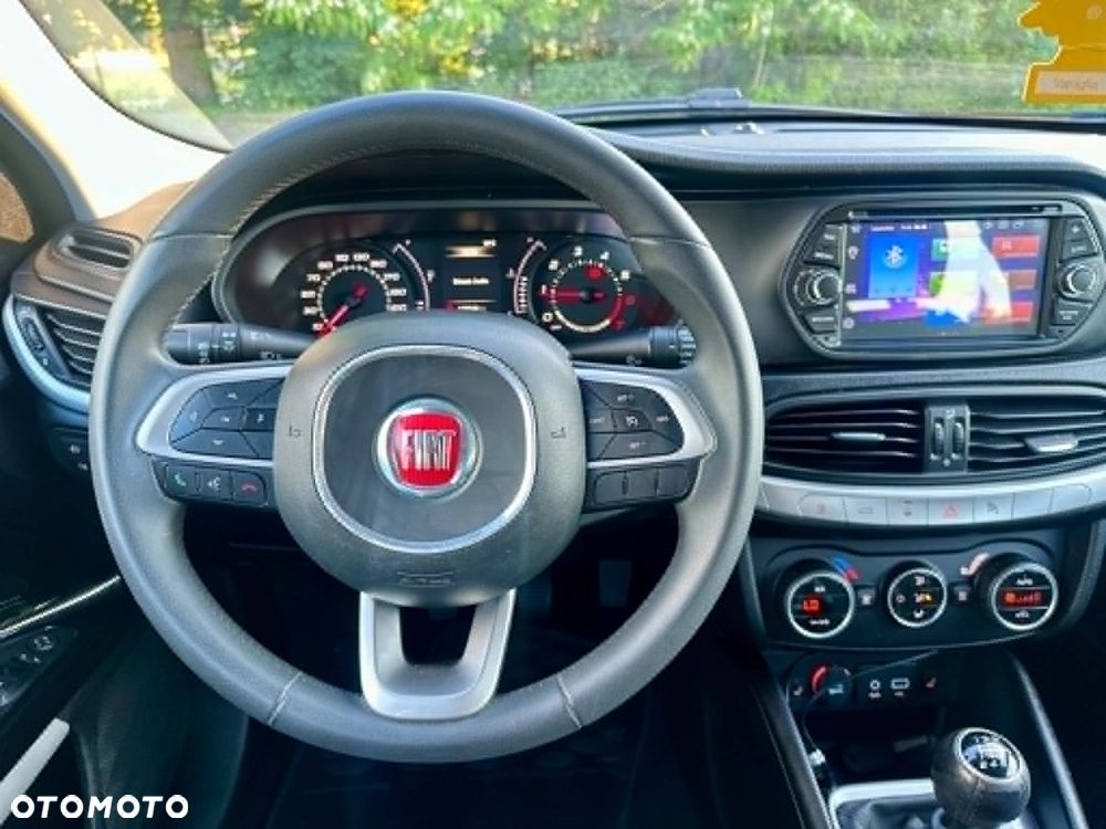 Fiat Tipo 1.4 16V More - 12