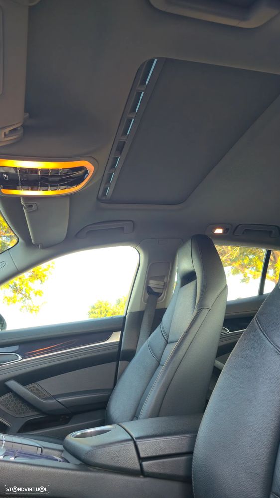 Porsche Panamera 4 PDK - 8