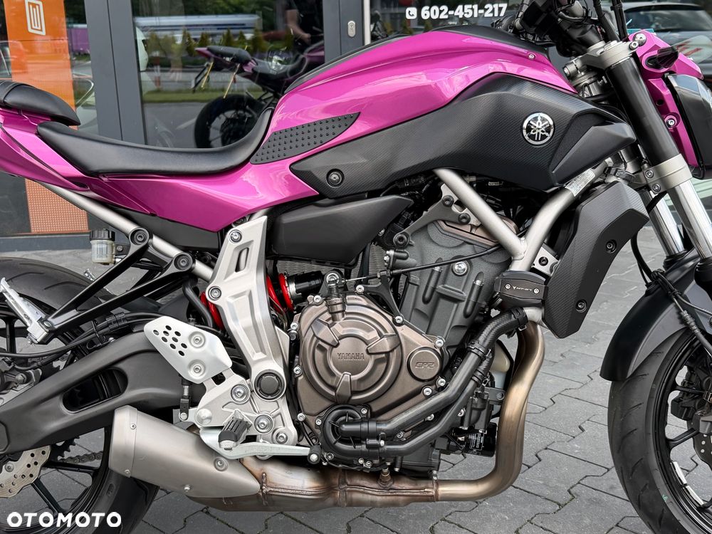 Yamaha MT - 7