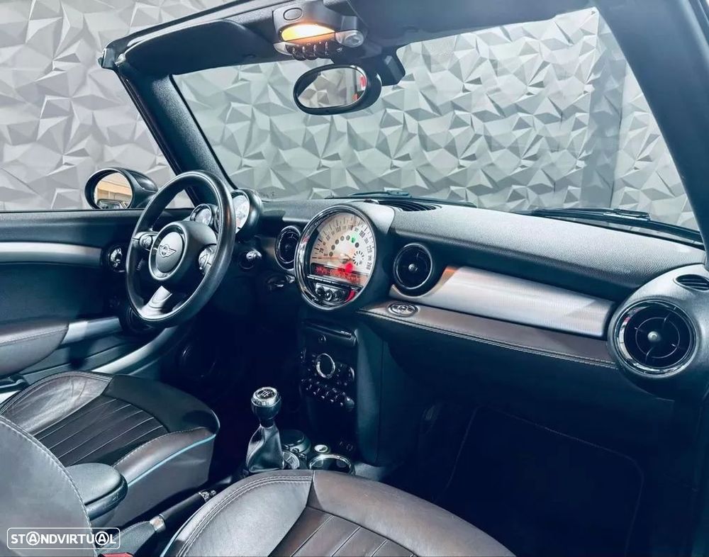 MINI Cabrio Cooper D - 44