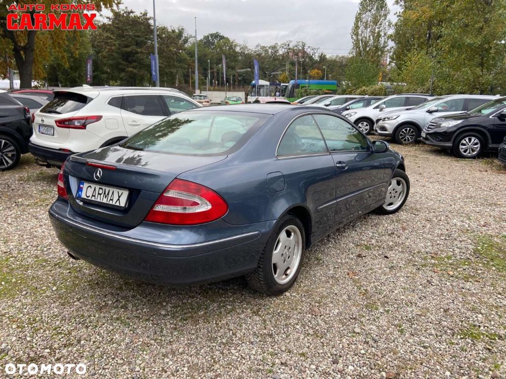 Mercedes-Benz CLK - 7