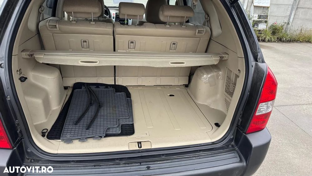 Hyundai Tucson 2.0 DOHC 2WD - 14