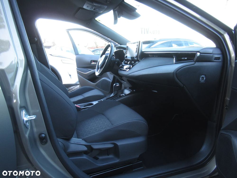 Toyota Corolla 2.0 Hybrid Comfort - 10