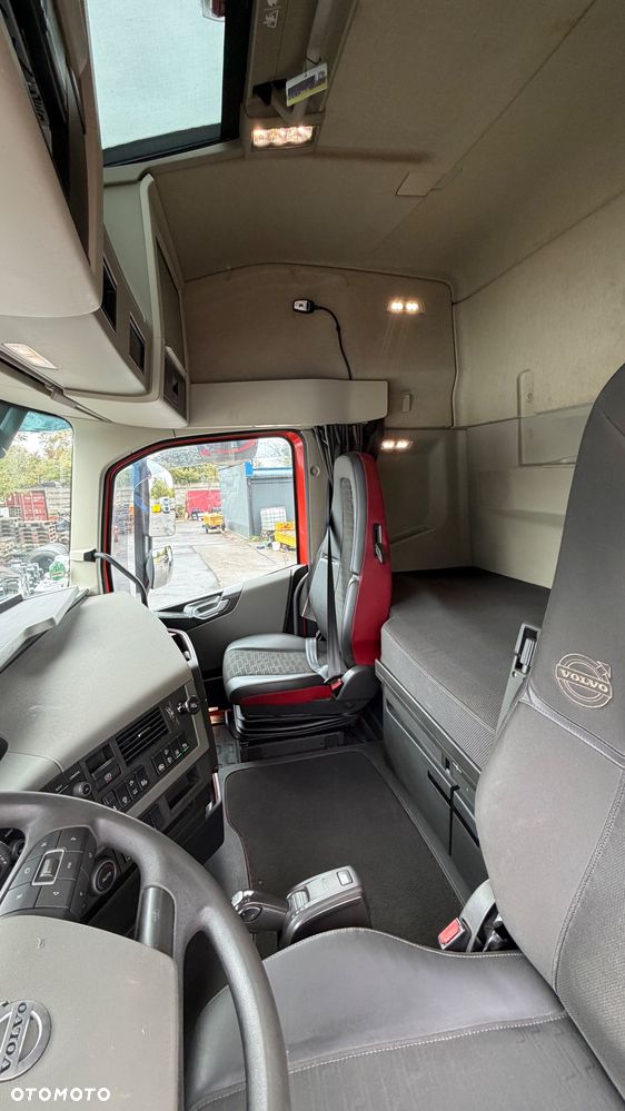 Volvo FH - 24