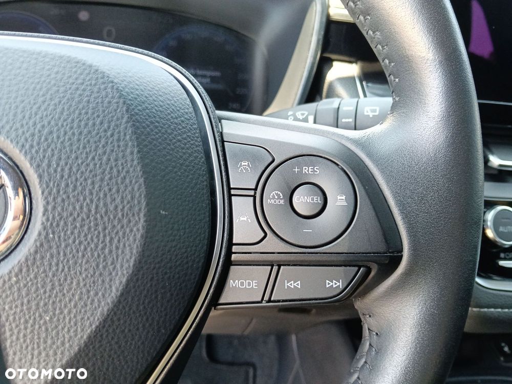 Toyota Corolla 2.0 Hybrid Comfort - 17
