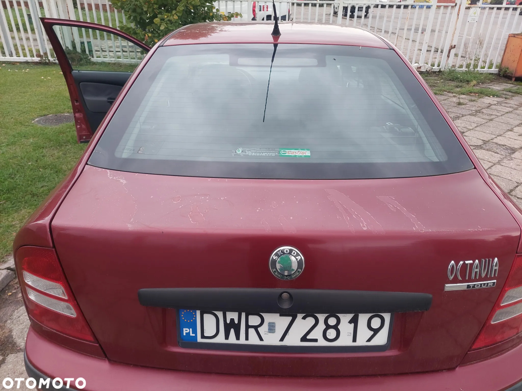 Skoda Octavia 1.6 Tour - 8