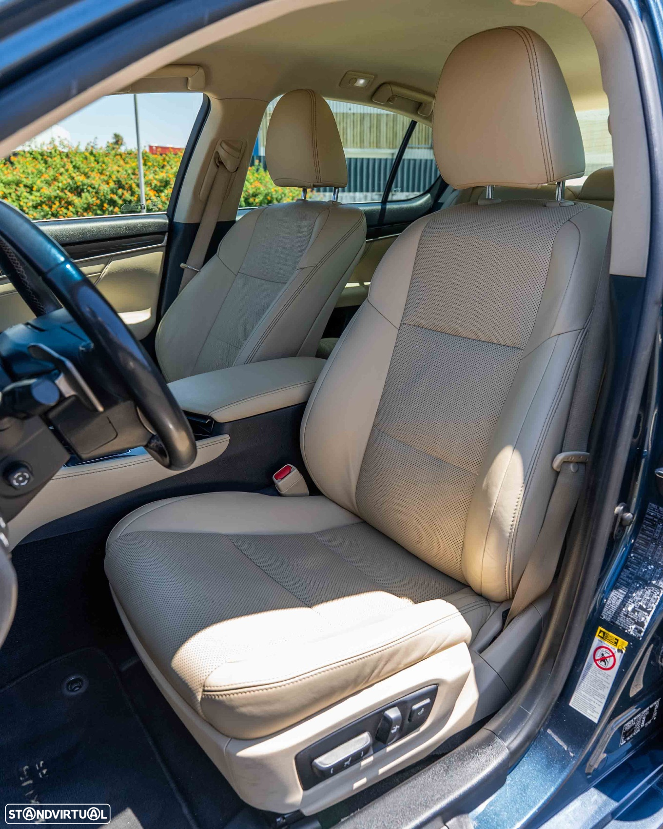 Lexus GS 300h - 8
