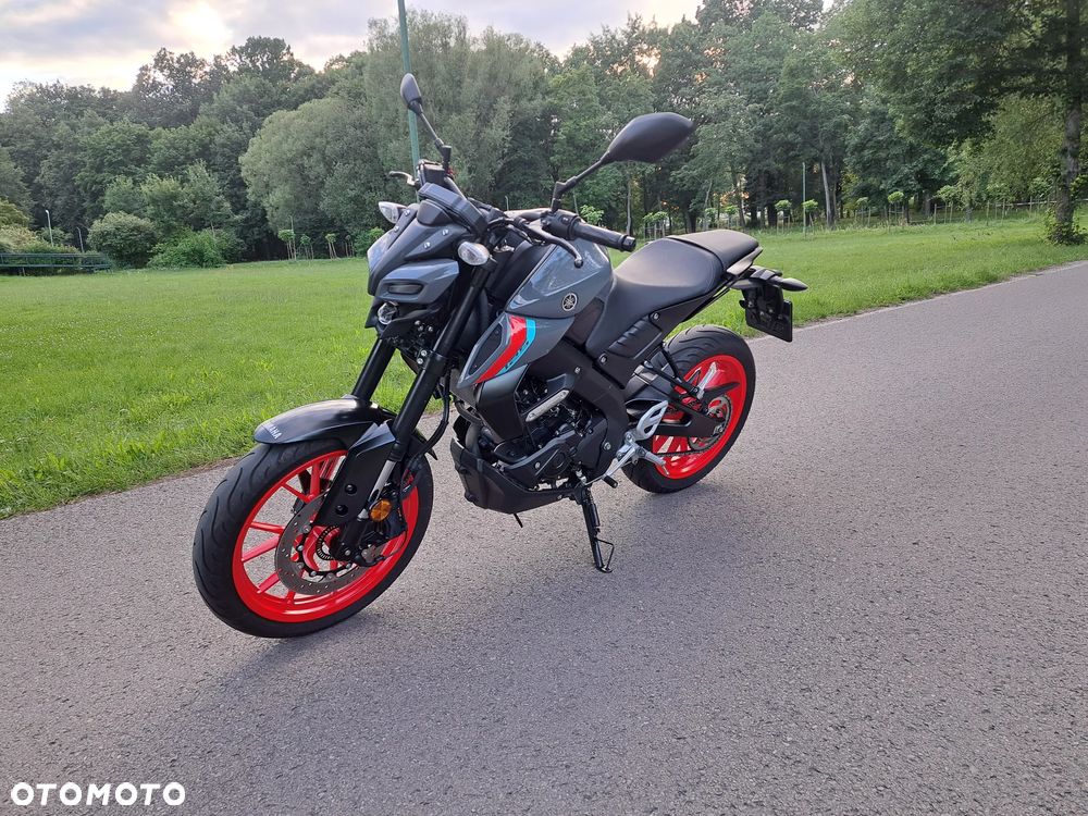 Yamaha MT - 1