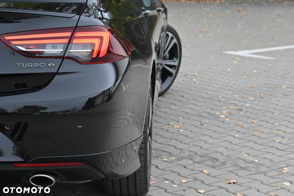 Opel Insignia 2.0 Direct Inj Trb 4x4 Exclusive - 23