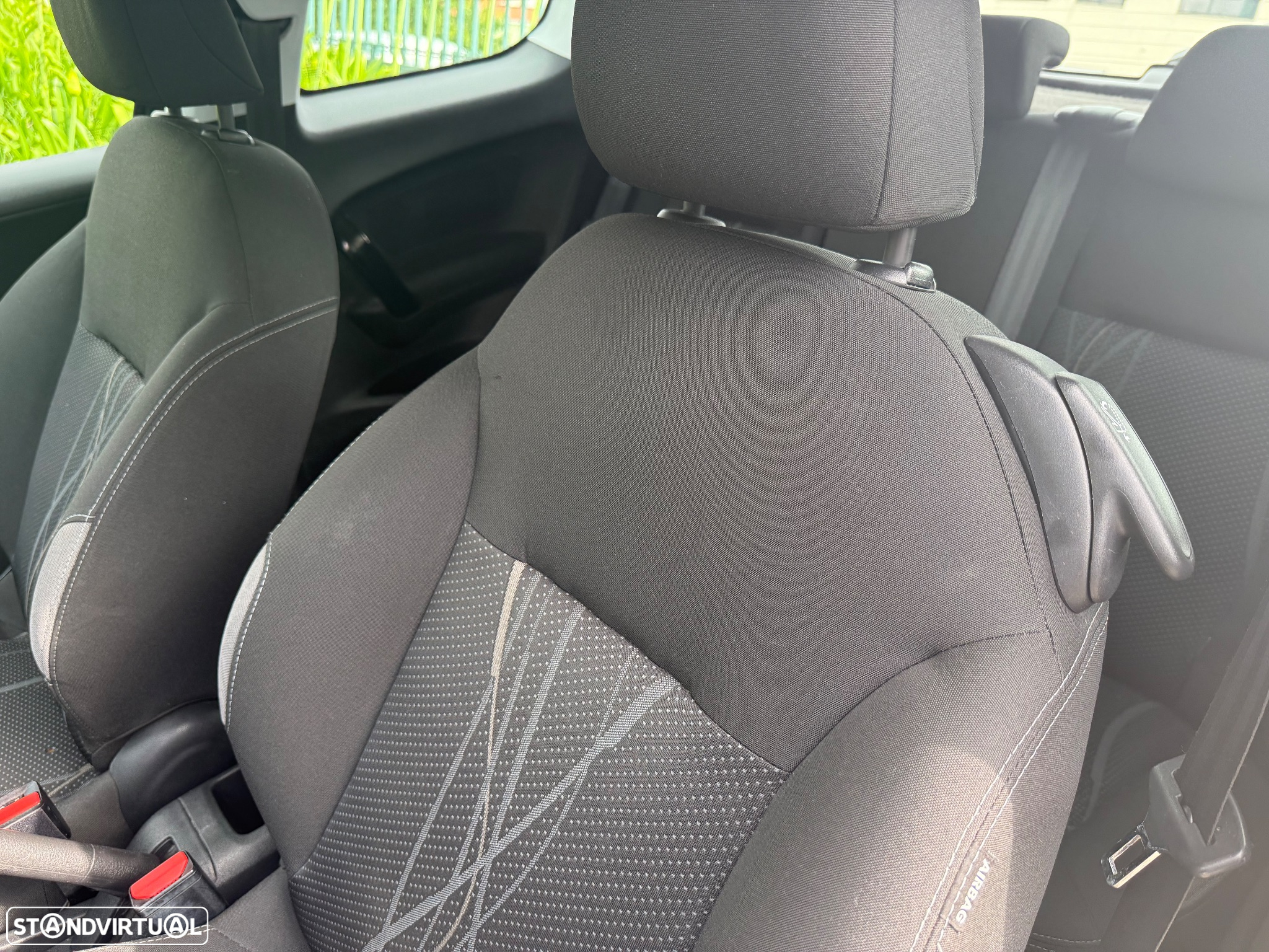 Peugeot 208 82 VTI Style - 10