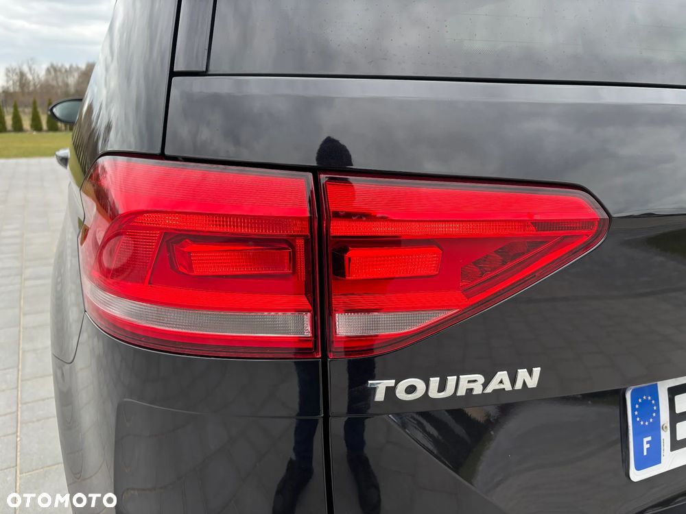 Volkswagen Touran 1.2 TSI (BlueMotion Technology) SOUND - 32