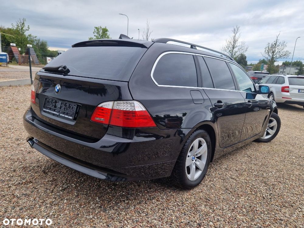 BMW Seria 5 520d Touring Edition Sport - 2