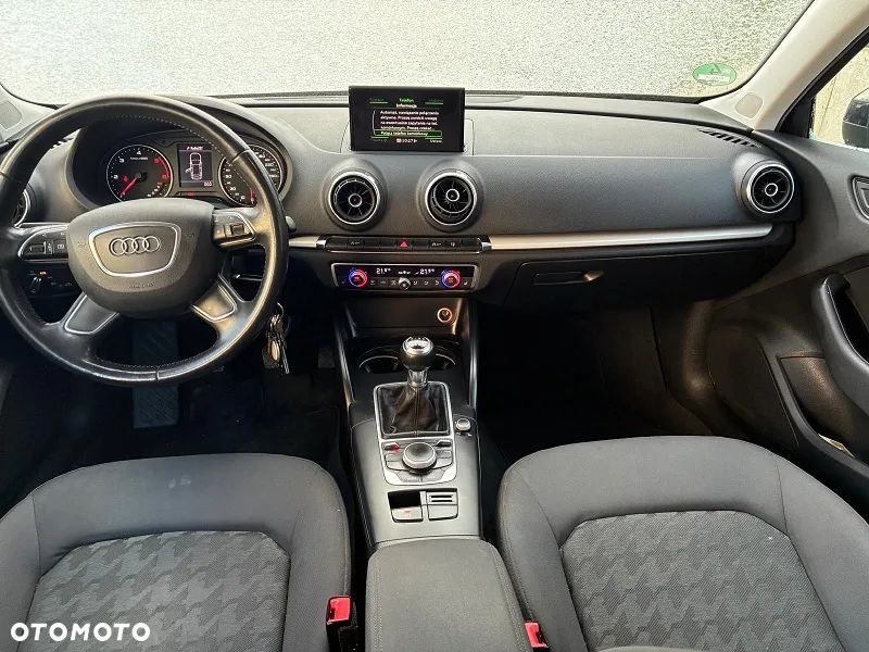 Audi A3 Sportback - 13