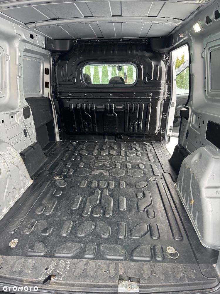 Fiat Doblo - 8