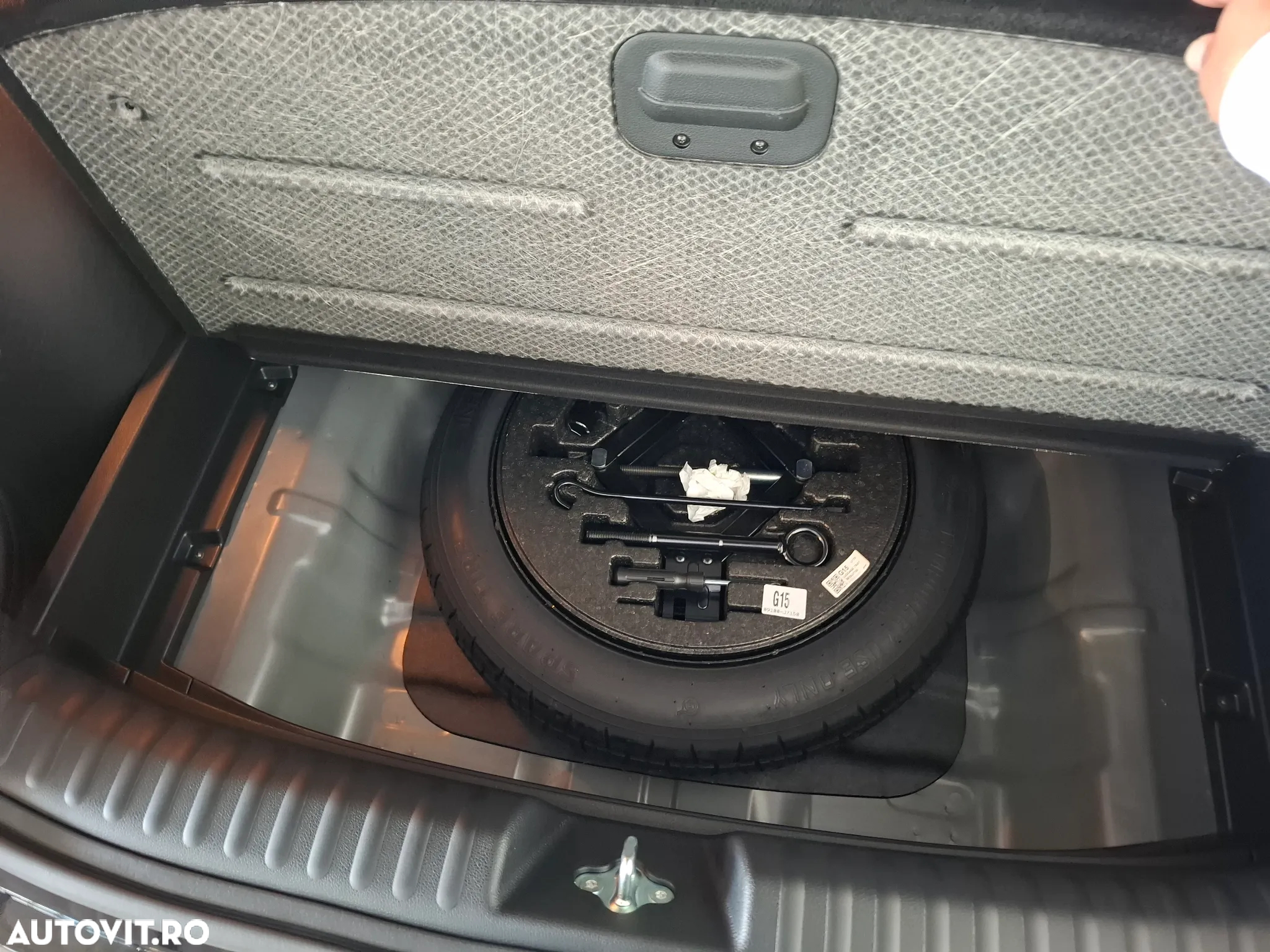 Kia XCeed 1.5 T-GDI 6MT City - 32