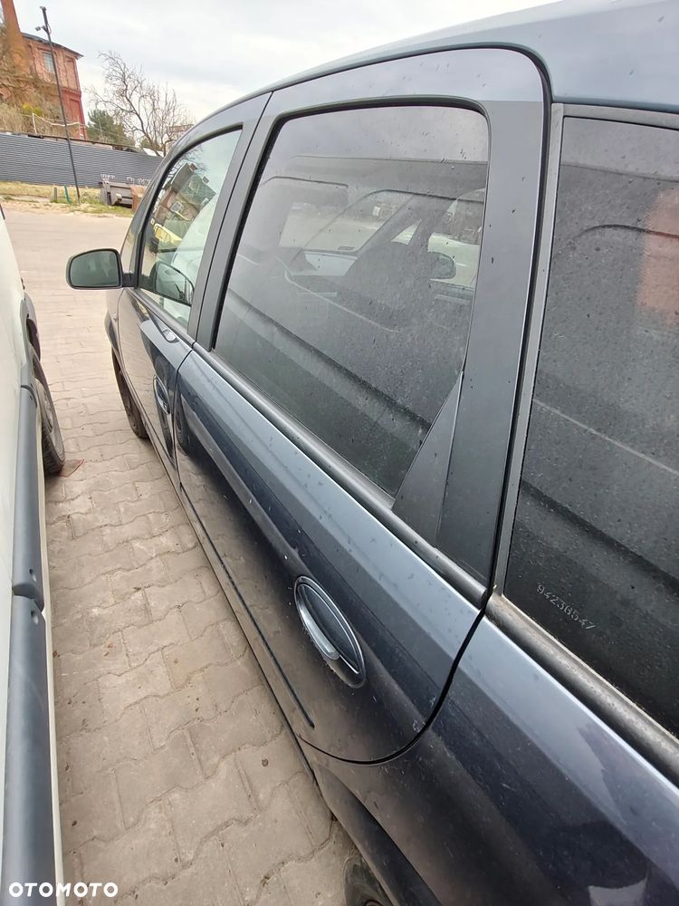 opel meriva A na części fotel drzwi szyby lusterko skrzynia chłodnica zamek klamka radio - 6