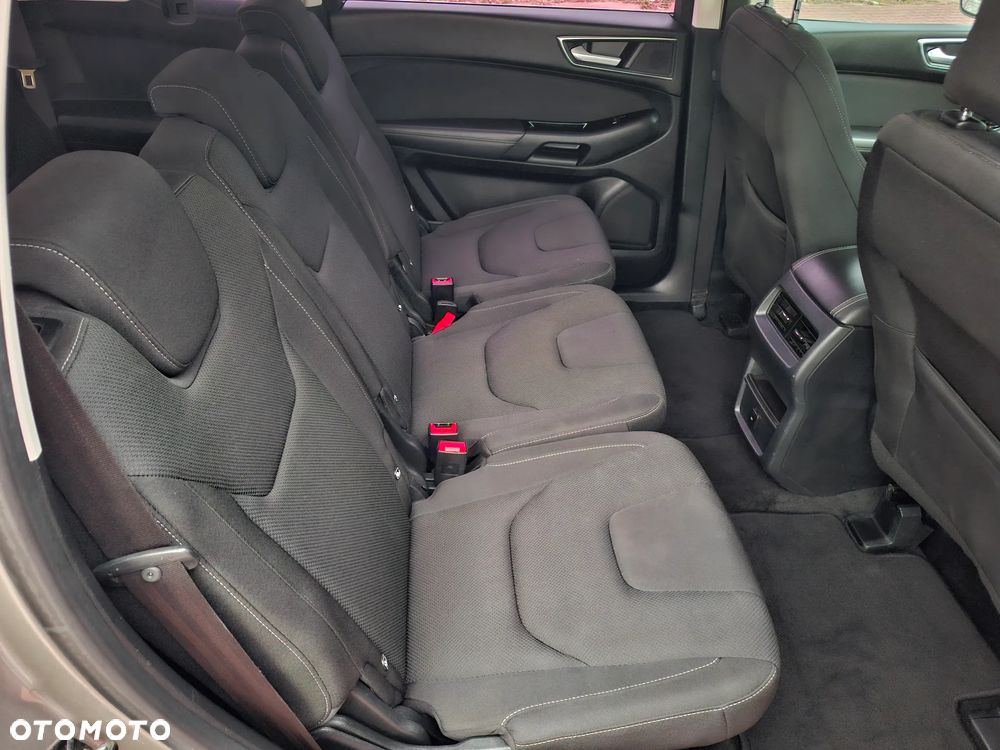 Ford S-Max 2.0 TDCi Titanium - 23