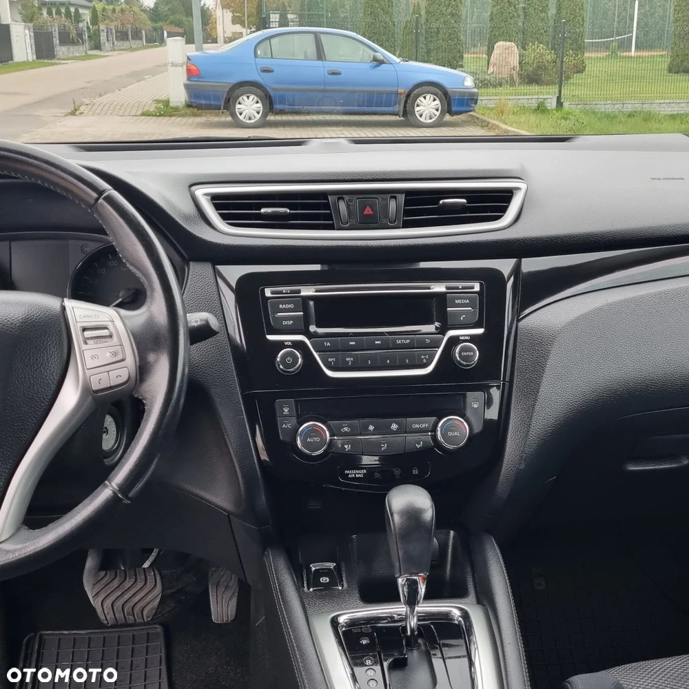 Nissan Qashqai 1.6 dCi Xtronic ACENTA - 11