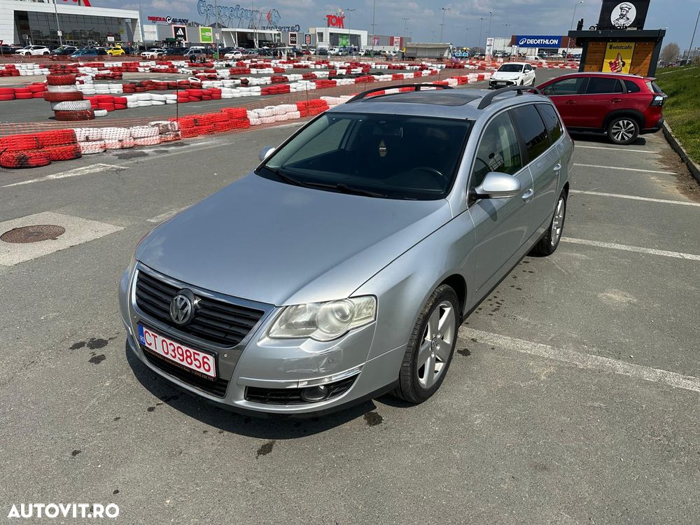 Volkswagen Passat - 1
