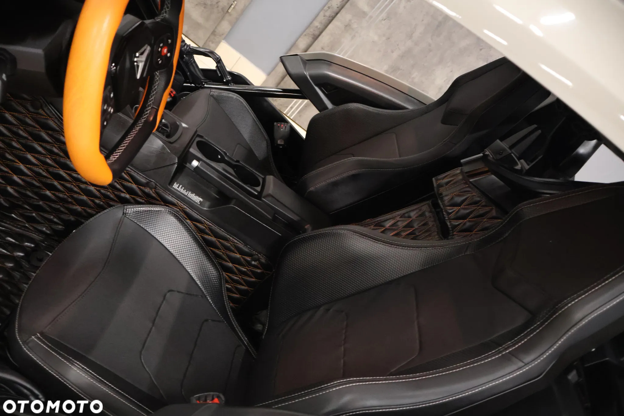 Polaris Inny - 34