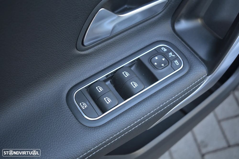 Mercedes-Benz A 200 Advanced Progressive - 19