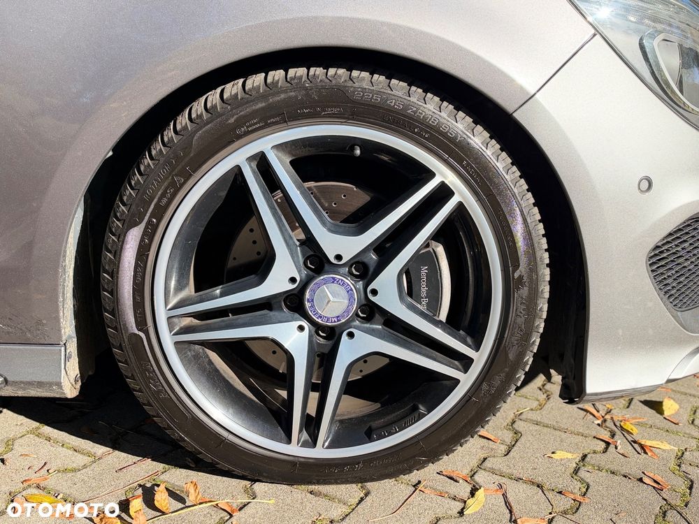 Mercedes-Benz CLA - 19