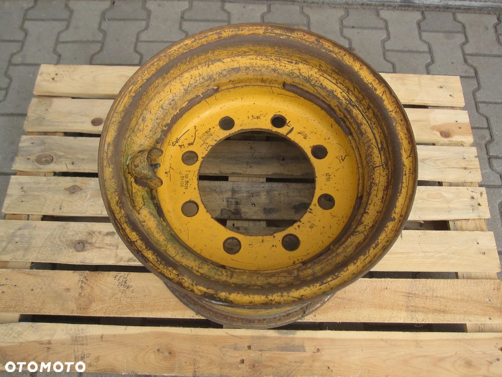Felga stalowa 13x18 ET 30 CAT 8 szpilek - 2
