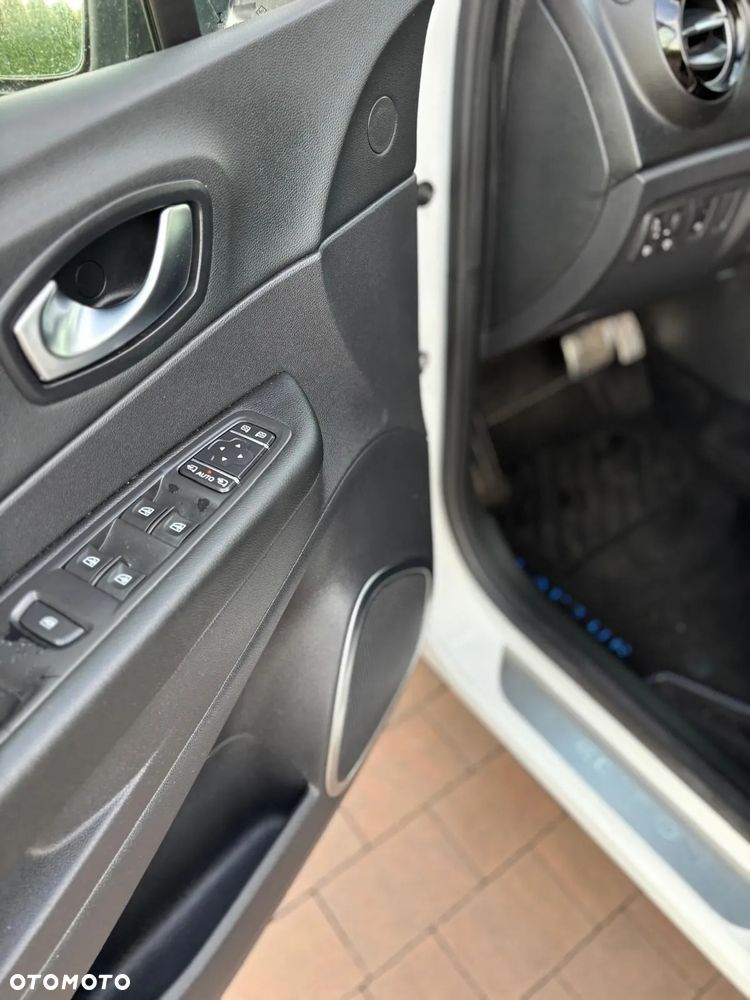 Renault Captur 1.3 Energy TCe S-Edition EDC - 9